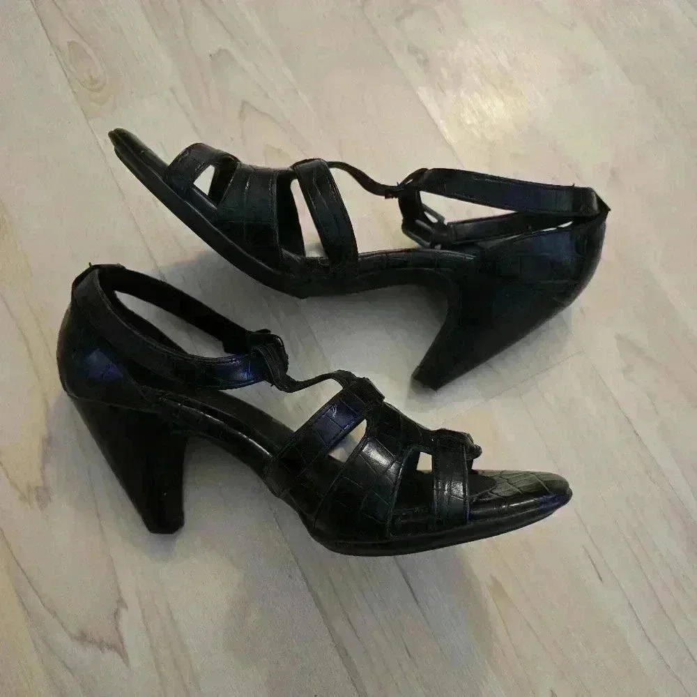 Eurostep regina heels size 7.5 - Picture 6 of 9
